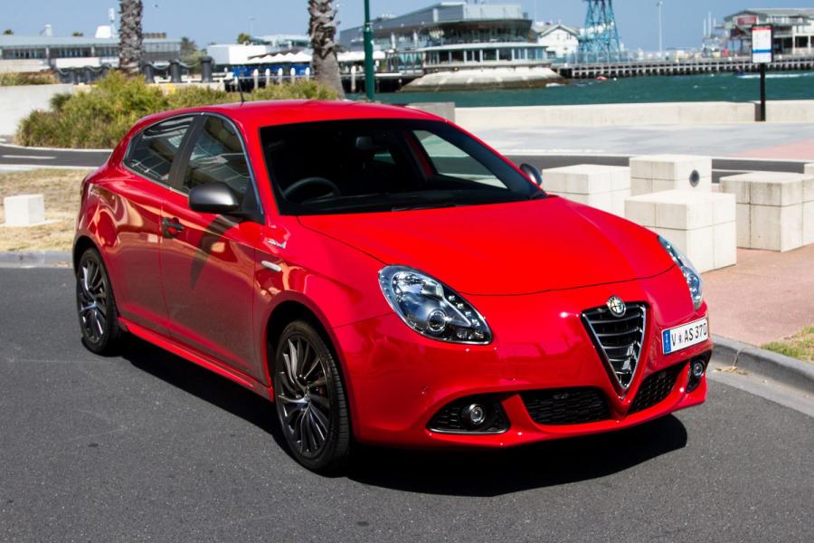  Alfa Romeo Giulietta QV Line 2014 года  (AU) (фото 6 из 7)
